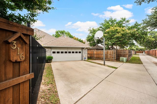 316 Meadowood Lane, Coppell, TX 75019