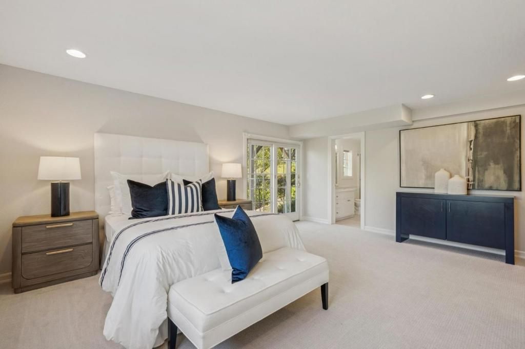 Image 24 of property listing at 199 Brookwood Road, Woodside, CA 94062