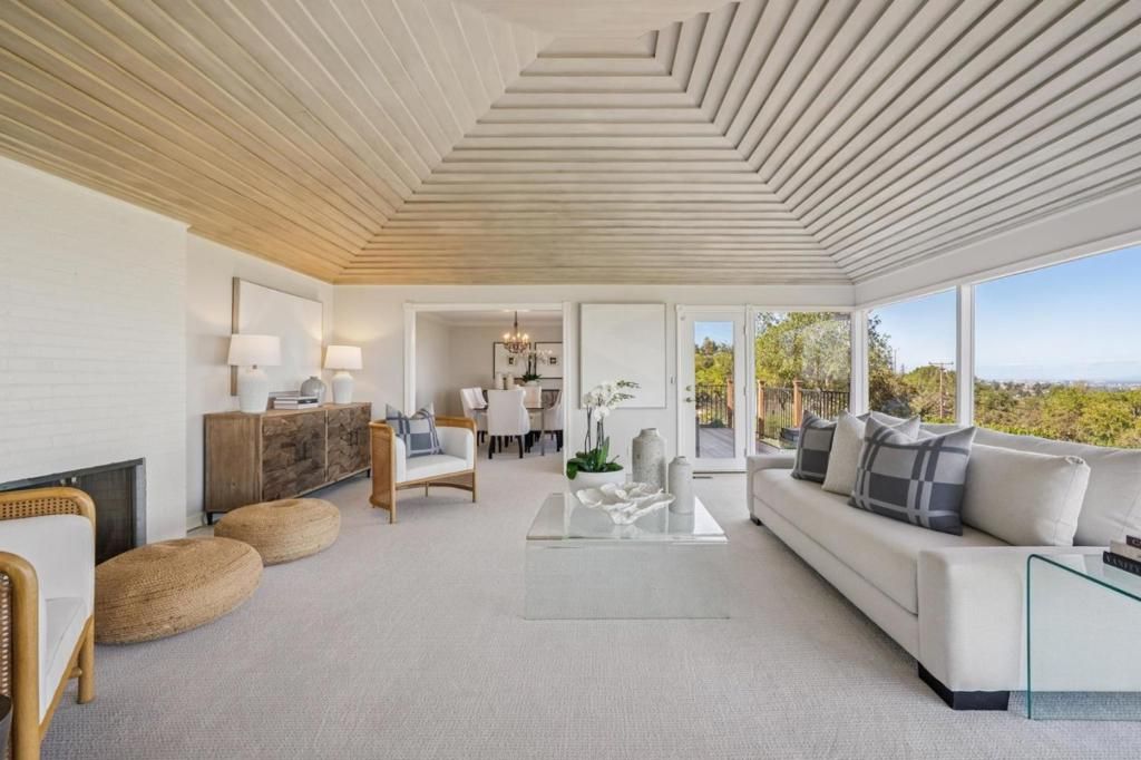 Image 6 of property listing at 199 Brookwood Road, Woodside, CA 94062