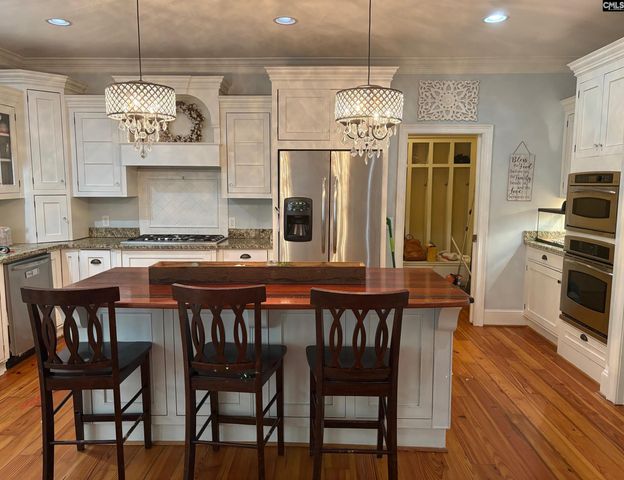 2805 Priceville Road, Gilbert, SC 29054