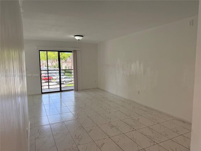 20825 NE 8th Ct 203-19, Miami, FL 33179