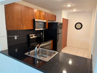 20825 NE 8th Ct 203-19, Miami, FL 33179