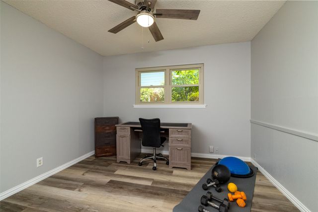 637 Post Oak Drive, Hurst, TX 76053