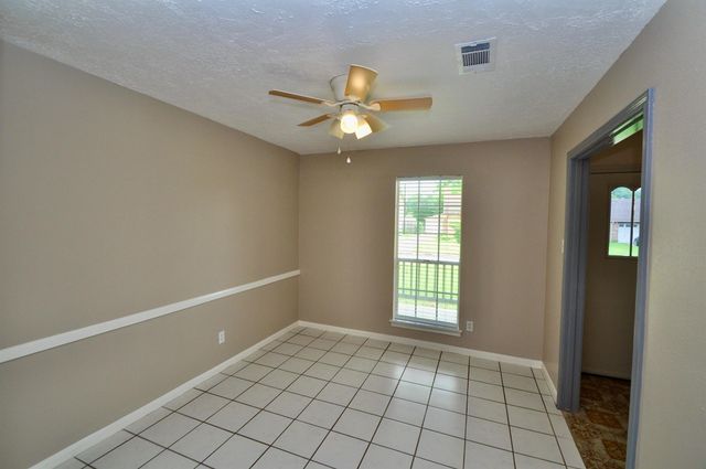 6822 La Puente Drive, Houston, TX 77083