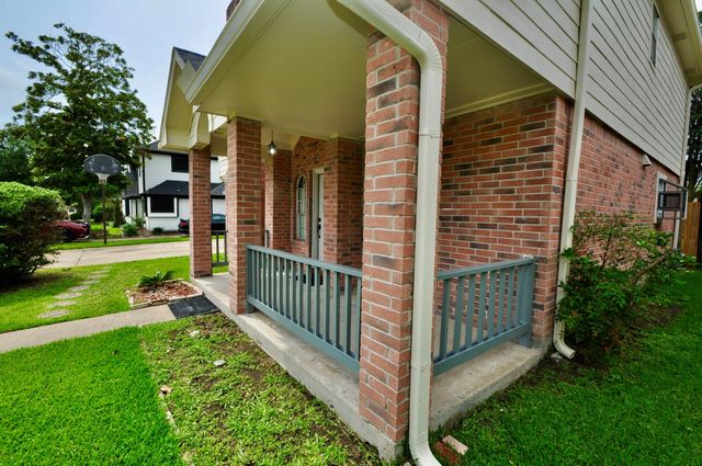 6822 La Puente Drive, Houston, TX 77083