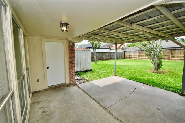 6822 La Puente Drive, Houston, TX 77083