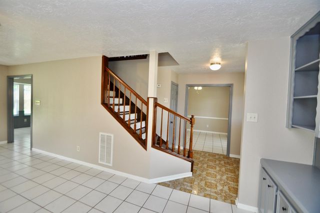 6822 La Puente Drive, Houston, TX 77083