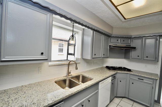 6822 La Puente Drive, Houston, TX 77083