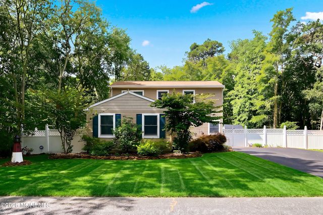 48 Bayview Boulevard, Barnegat, NJ 08005