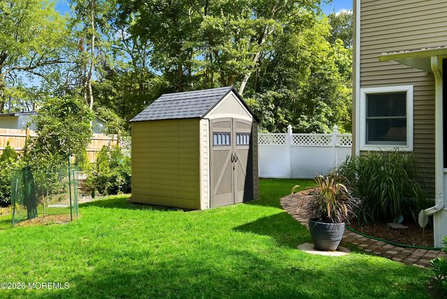 48 Bayview Boulevard, Barnegat, NJ 08005