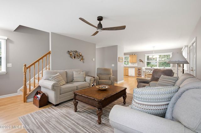 48 Bayview Boulevard, Barnegat, NJ 08005