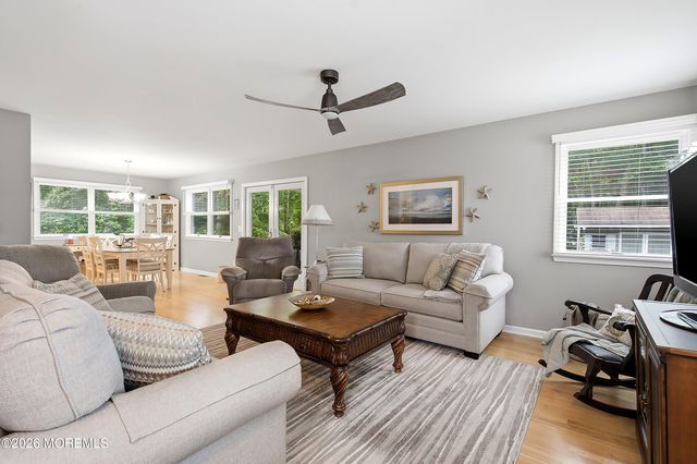 48 Bayview Boulevard, Barnegat, NJ 08005