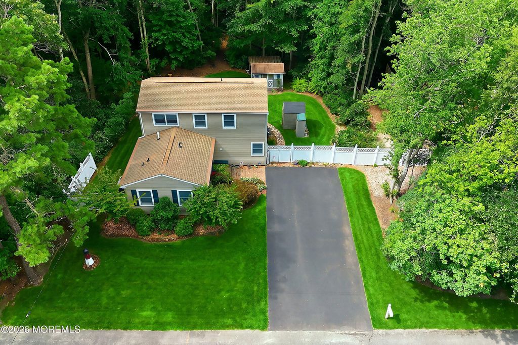 48 Bayview Boulevard, Barnegat, NJ 08005