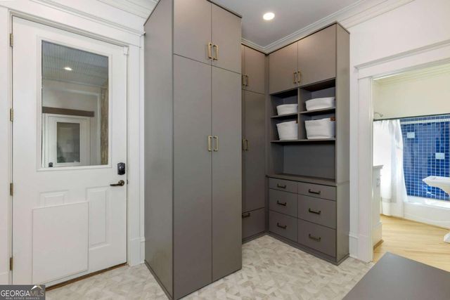 1395 Hearst Drive NE, Brookhaven, GA 30319