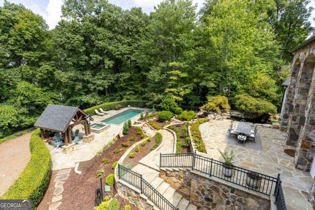 1395 Hearst Drive NE, Brookhaven, GA 30319