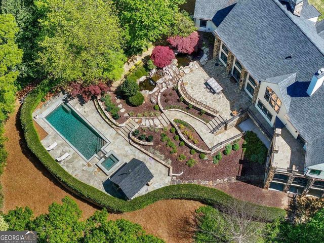 1395 Hearst Drive NE, Brookhaven, GA 30319