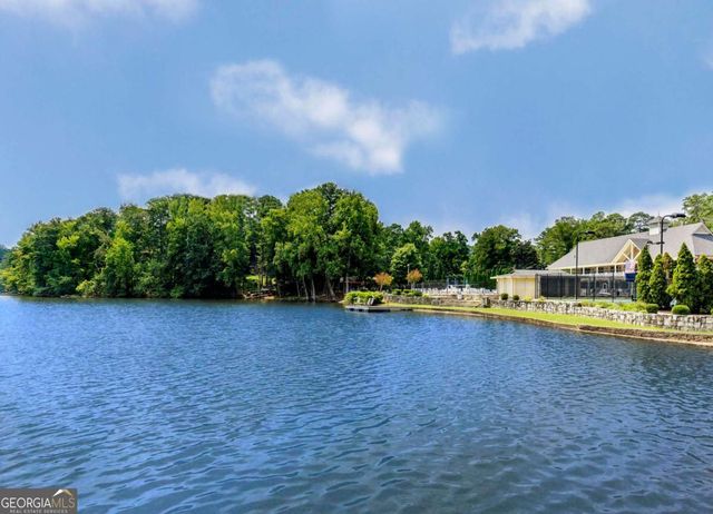 1395 Hearst Drive NE, Brookhaven, GA 30319