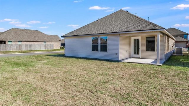 345 Sawyer Drive, Sulphur, LA 70665