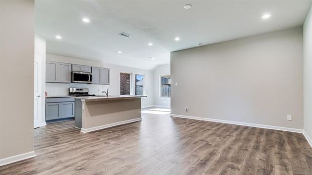 345 Sawyer Drive, Sulphur, LA 70665