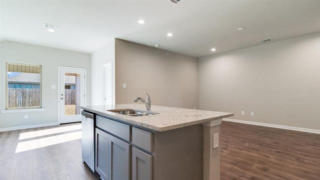 345 Sawyer Drive, Sulphur, LA 70665