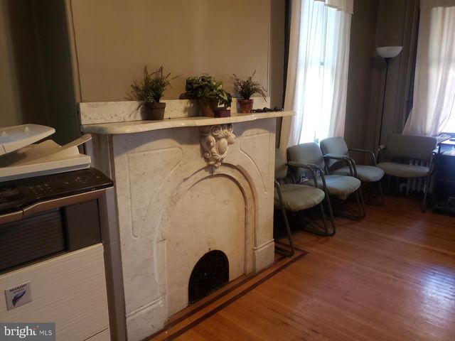 52 MARKET ST, Salem, NJ 08079