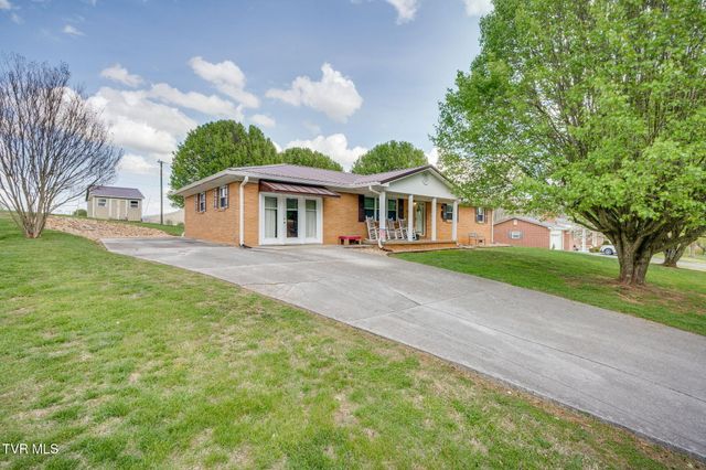 102 Cresswood Drive, Rogersville, TN 37857