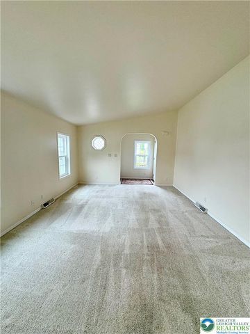 71 Penny Lane, Forks Twp, PA 18040