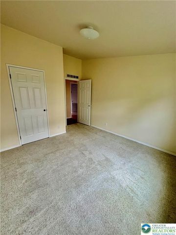 71 Penny Lane, Forks Twp, PA 18040