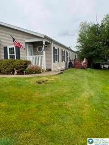 71 Penny Lane, Forks Twp, PA 18040