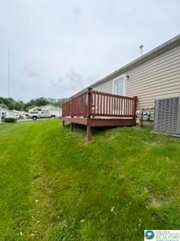 71 Penny Lane, Forks Twp, PA 18040