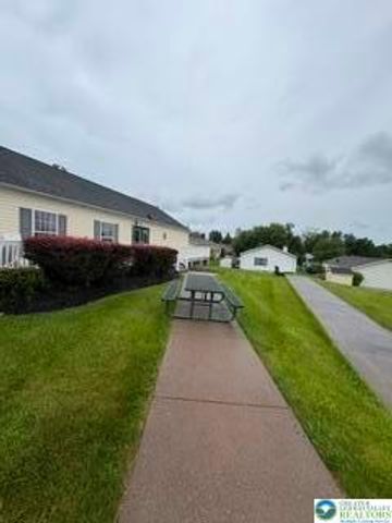 71 Penny Lane, Forks Twp, PA 18040
