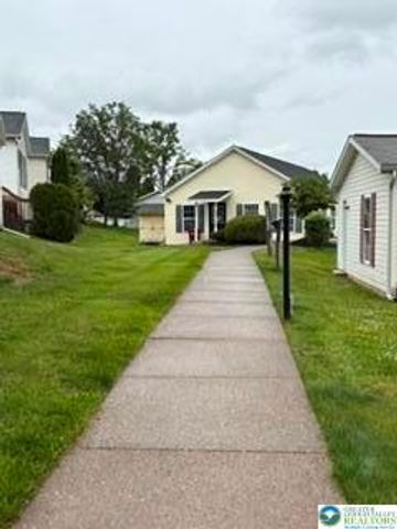 71 Penny Lane, Forks Twp, PA 18040