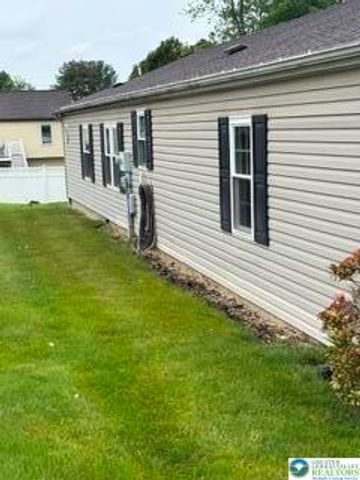 71 Penny Lane, Forks Twp, PA 18040
