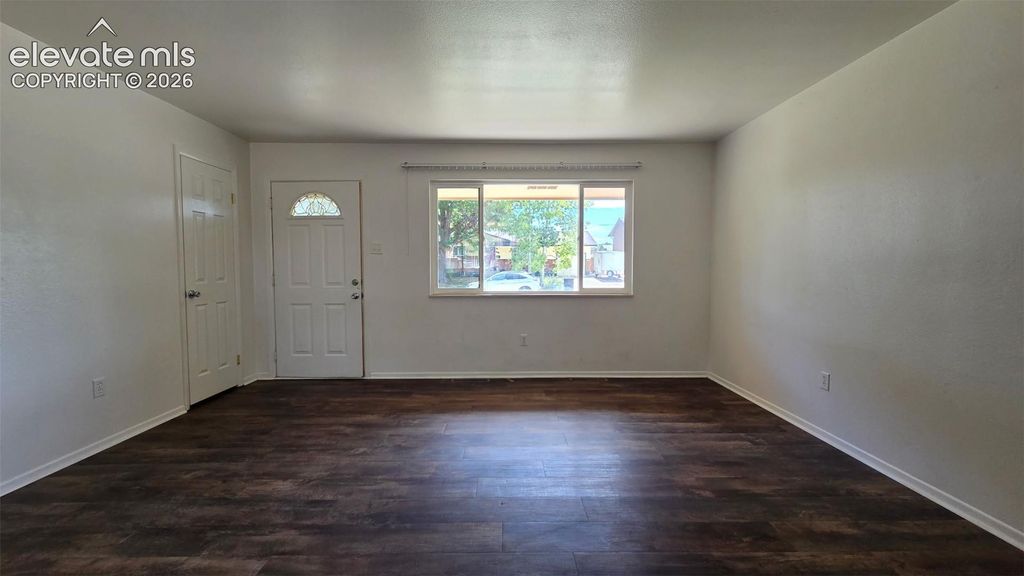 103 Deauville Lane, Pueblo, CO 81005 — photo 2