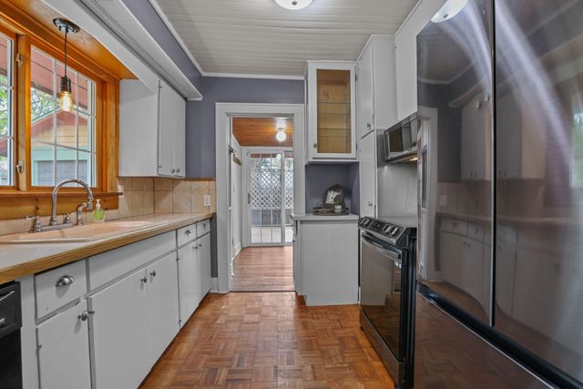 4211 Glen Oaks Avenue, White Bear Twp, MN 55110