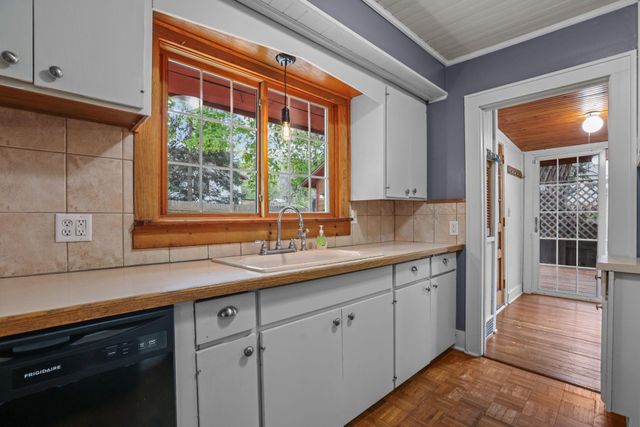 4211 Glen Oaks Avenue, White Bear Twp, MN 55110