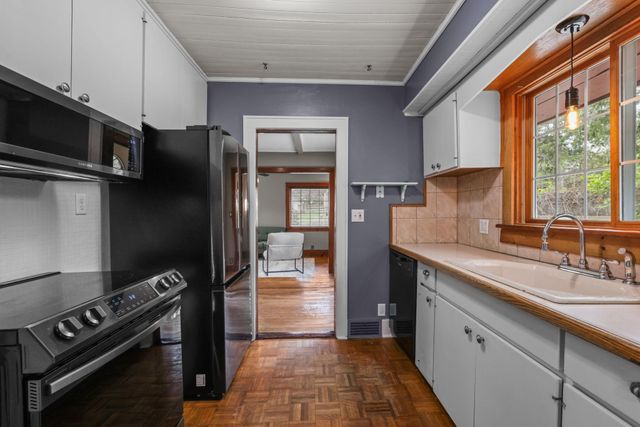 4211 Glen Oaks Avenue, White Bear Twp, MN 55110