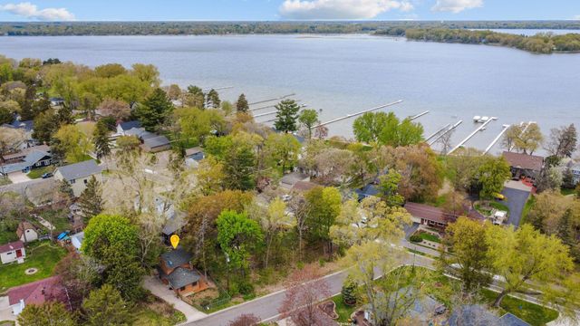 4211 Glen Oaks Avenue, White Bear Twp, MN 55110