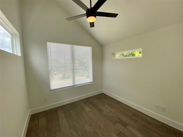 2500 Sweeney LN B - Back House, Austin, TX 78723