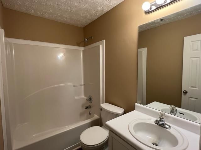 5200 Alexander Street, Union City, GA 30291