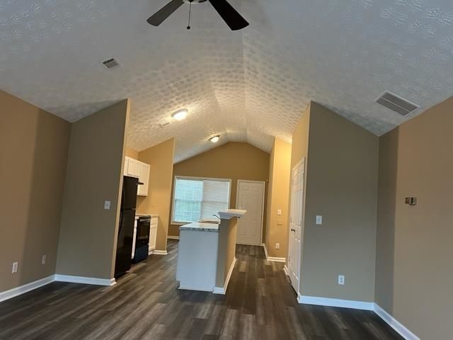 5200 Alexander Street, Union City, GA 30291