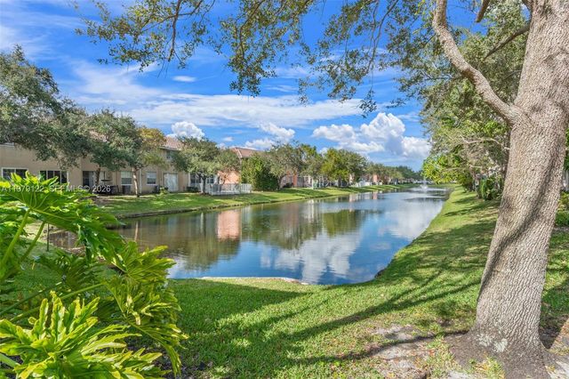 3811 NW 91st Ter, Sunrise, FL 33351