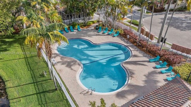 3811 NW 91st Ter, Sunrise, FL 33351