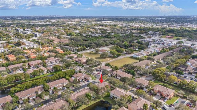 3811 NW 91st Ter, Sunrise, FL 33351