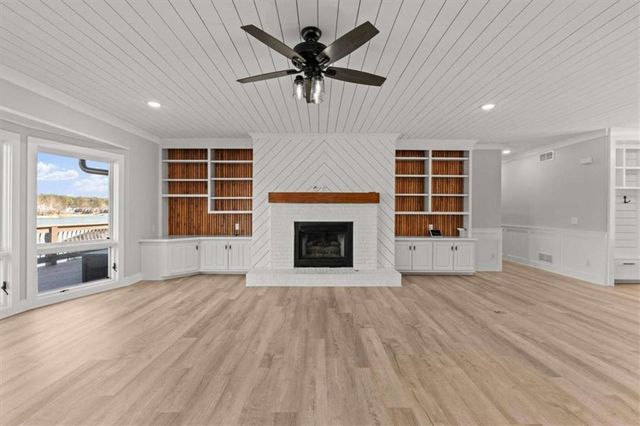 1127 Lakeshore Court, Villa Rica, GA 30180