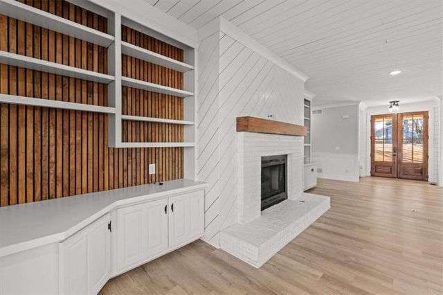 1127 Lakeshore Court, Villa Rica, GA 30180