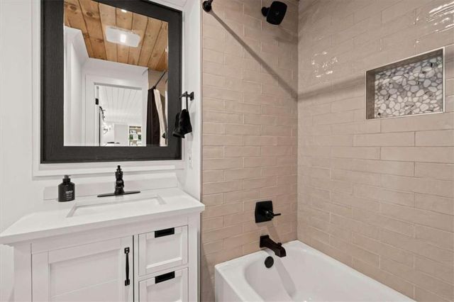 1127 Lakeshore Court, Villa Rica, GA 30180