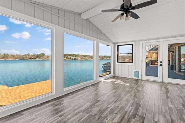 1127 Lakeshore Court, Villa Rica, GA 30180