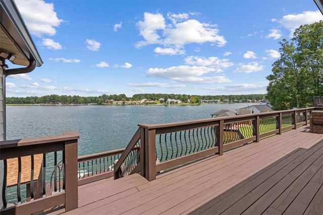 1127 Lakeshore Court, Villa Rica, GA 30180