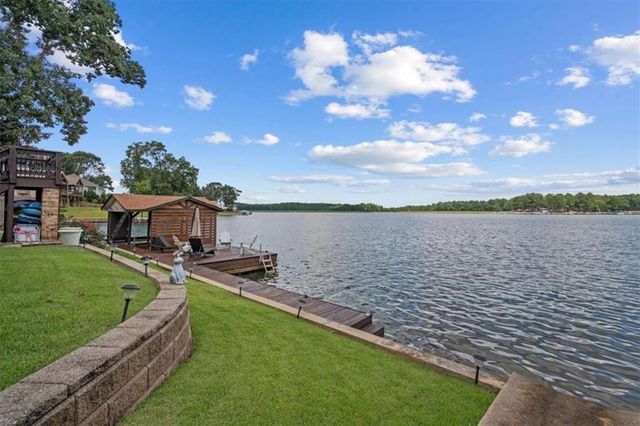 1127 Lakeshore Court, Villa Rica, GA 30180